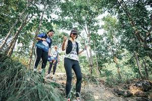 BIB: 
                            <button type="button" onclick="openModal(25983613)" class="btn btn-primary btn-sm float-right btn-popup" data-toggle="modal" data-target=".modal-high-quality">
                        <i class="fas fa-shopping-cart"></i> Add to Cart
                    </button>
                                            <button type="button" onclick="isThisMe(25983613, true)" class="btn btn-success btn-sm float-right btn-popup btn-isme hidden" data-toggle="tooltip" data-placement="bottom" title="นี่คือรูปของคุณใช่ไหม คลิกที่นี่เพื่อเอาเข้าอัลบั้ม">
                        <i class="fas fa-plus"></i> Add to album
                    </button>
                    <button type="button" onclick="isThisMe(25983613, false)" class="btn btn-warning btn-sm float-right btn-popup btn-isnotme hidden">
                        <i class="fas fa-ban"></i> Remove from album
                    </button>